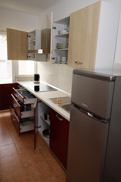 City Center Accommodation Zára Kültér fotó